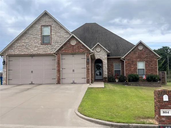 804 Great Oaks Dr, McAlester, OK 74501
