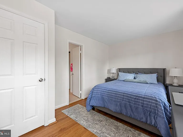 15226 Wentwood Ln — Photo 17
