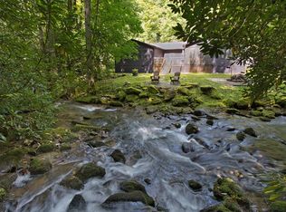 6030 Tessentee Rd, Franklin, NC 28734