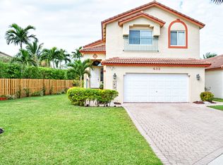432 Lakeside Cir, Sunrise, FL 33326