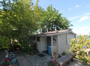 8232 SW Hawthorne Ln, Vashon, WA 98070