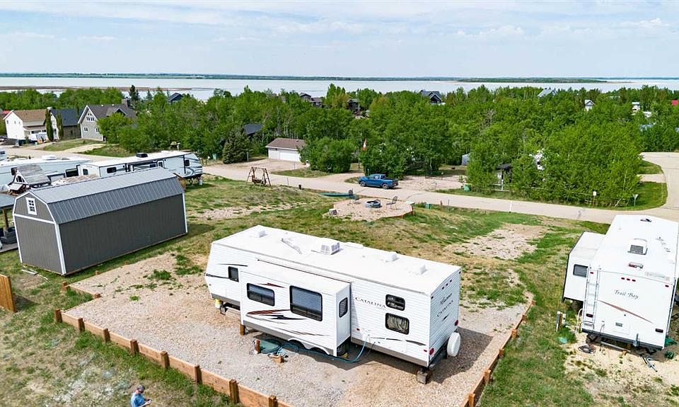 1st image of 37 Buffalo Lane Rural Stettler #6