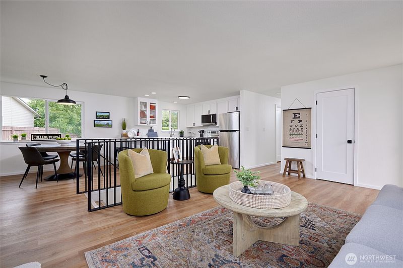3rd image of 1266 SE Independence Drive