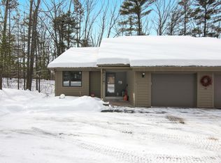 6270 Summit Ct, Traverse City, MI