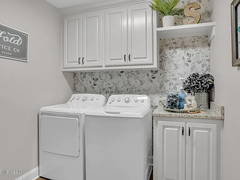 3 Stephens Ln — Photo 7