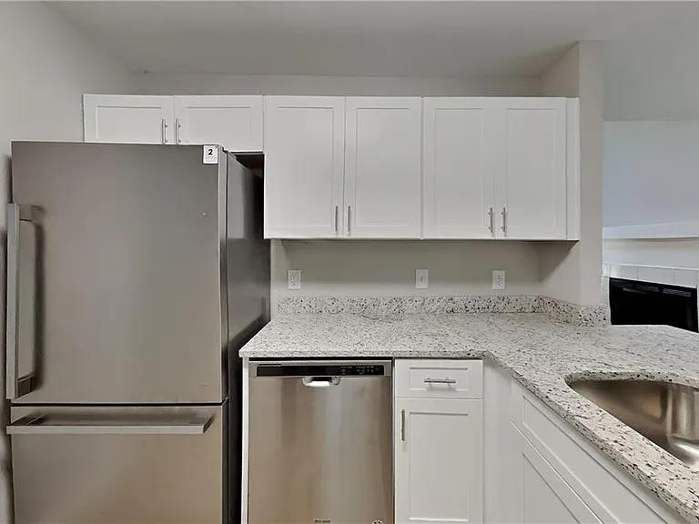 3222 Avensong Village Cir — Photo 5