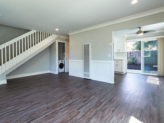 3rd image of 875 30th Ave APT 6