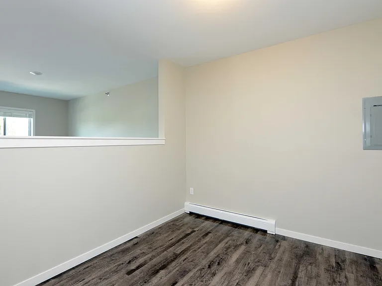 914 15th St N #103 — Photo 6
