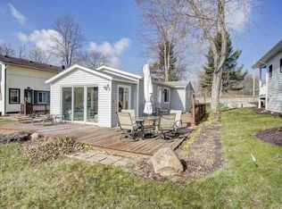 985 Lions Dr, Rome City, IN 46784