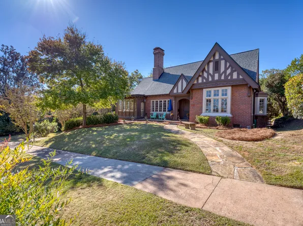 1007 4th Ave, West Point, GA 31833