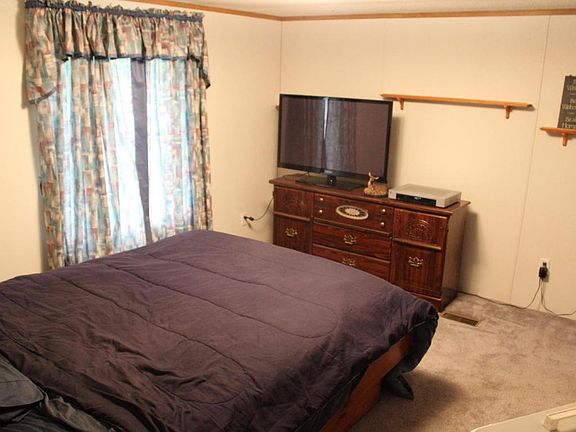 4th image of 13550 Lauren Ln
