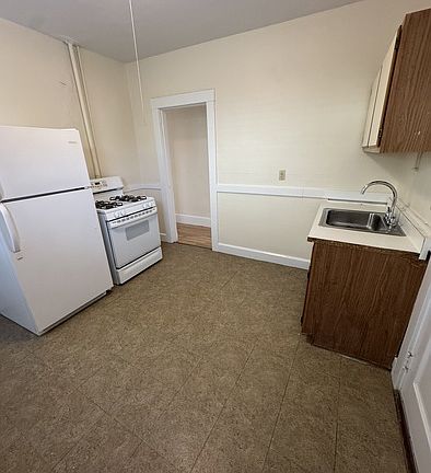 5th image of 11 Clyde Rd #21