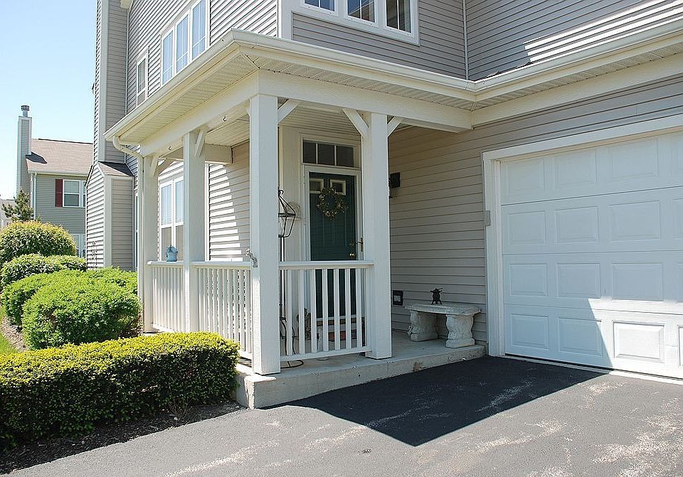 Exterior Entry