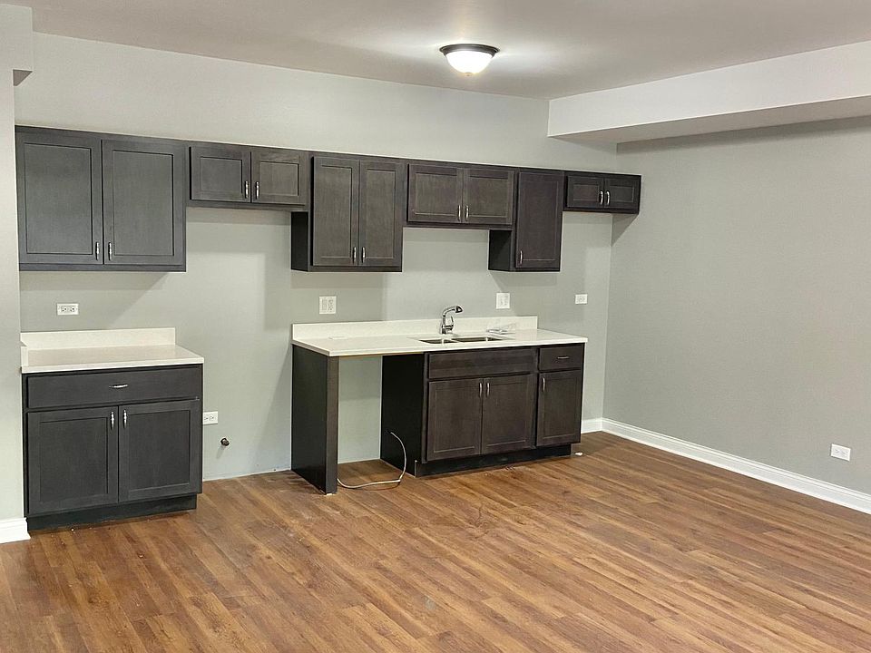 1st image of 7743 S Yates Blvd #1