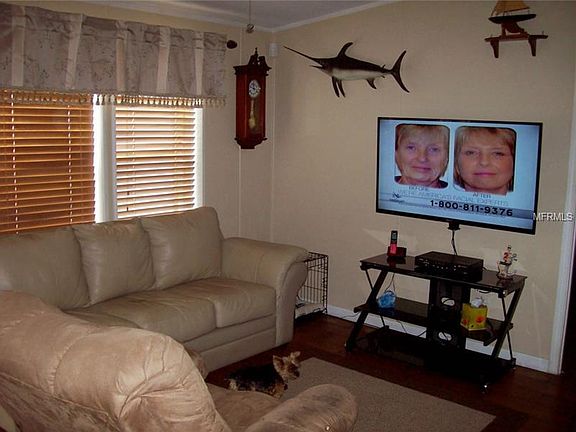 Livingroom area