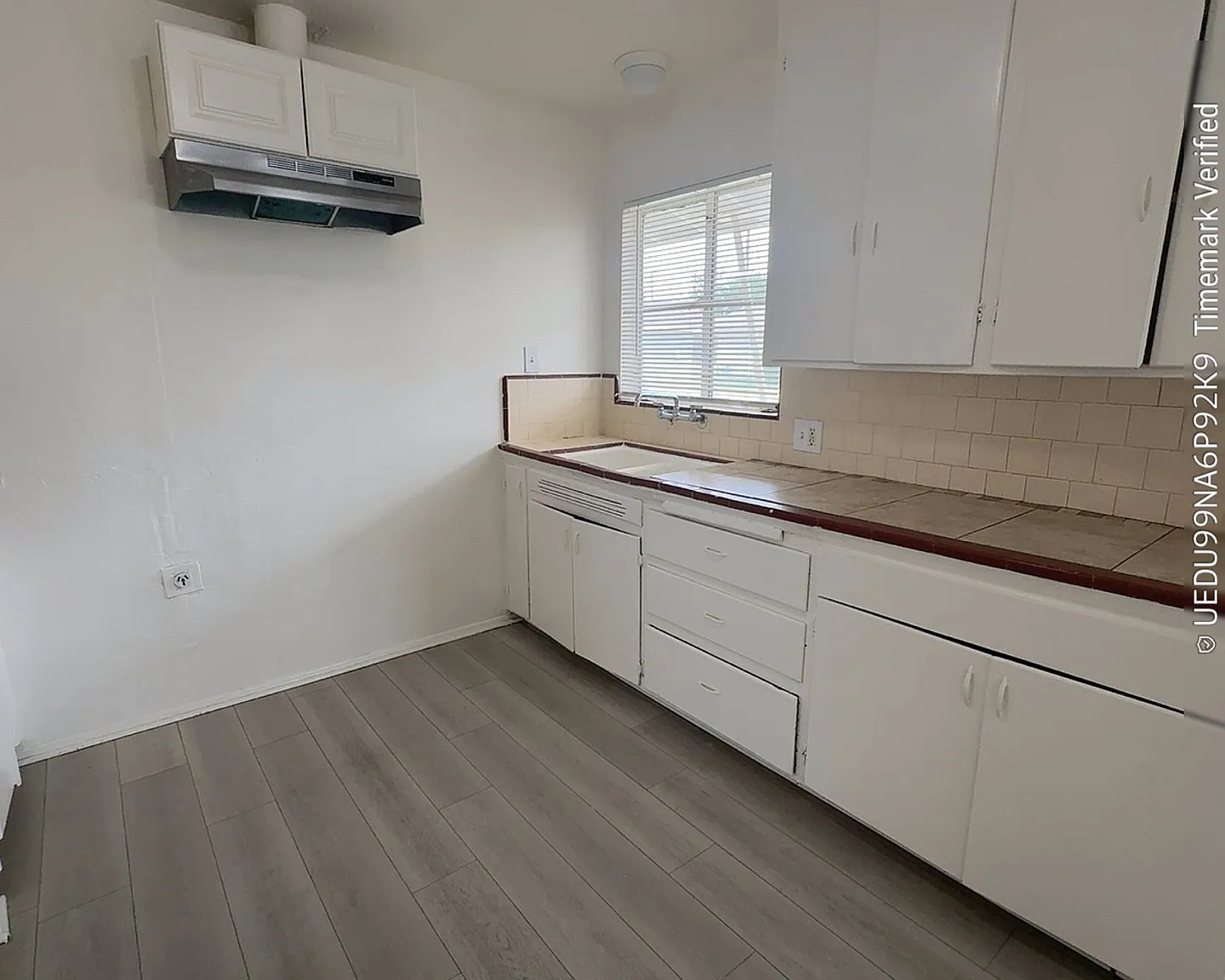 2 bed, 850 sqft, $1,095 — Photo 1