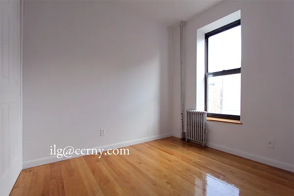 Rented by City Connections Realty | media 15