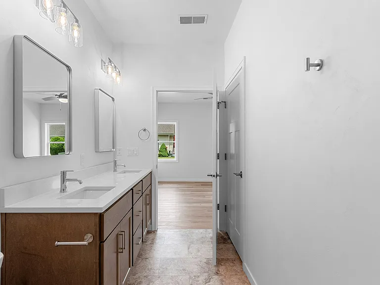 2716 Saffron Pl — Photo 18