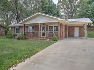 1104 Skyline Dr, Jonesborough, TN 37659