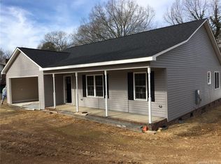 315 3rd St, Oakboro, NC 28129