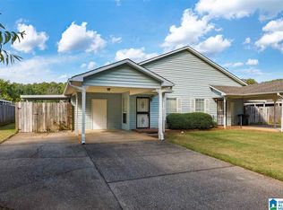 1824 Oakleaf Ln, Birmingham, AL 35215