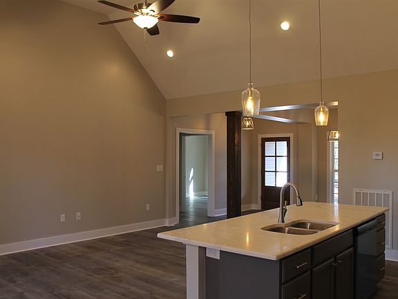 2nd image of 185 Hawthorn Ln Lot 6