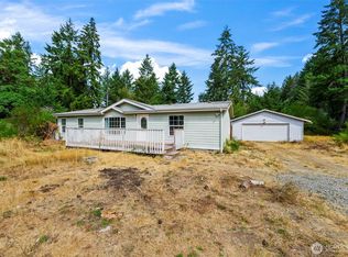 19821 23rd Street SW, Lakebay, WA 98349
