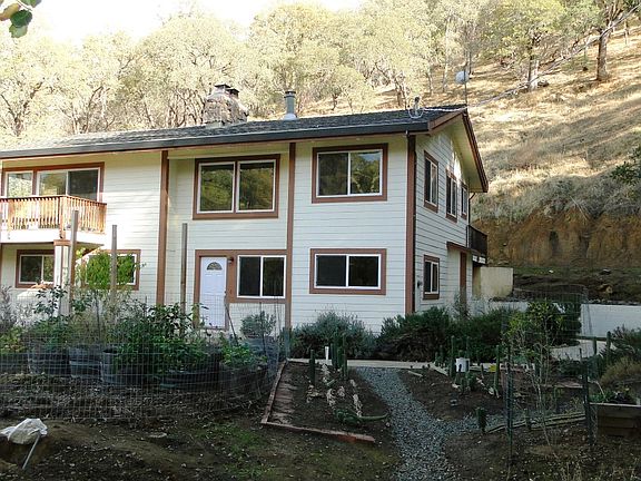 5th image of 1 Crestview Dr