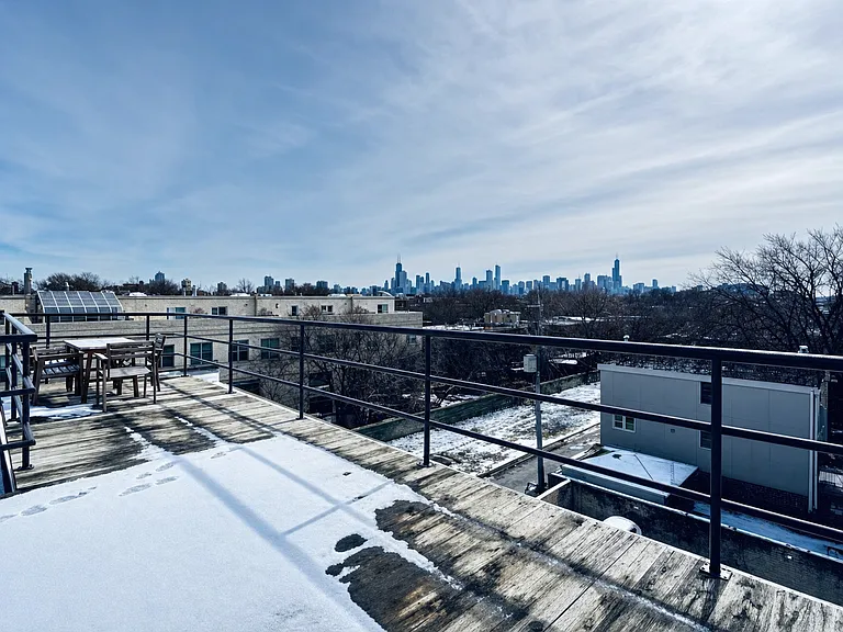 1317 W Belden Ave #F2 — Photo 22