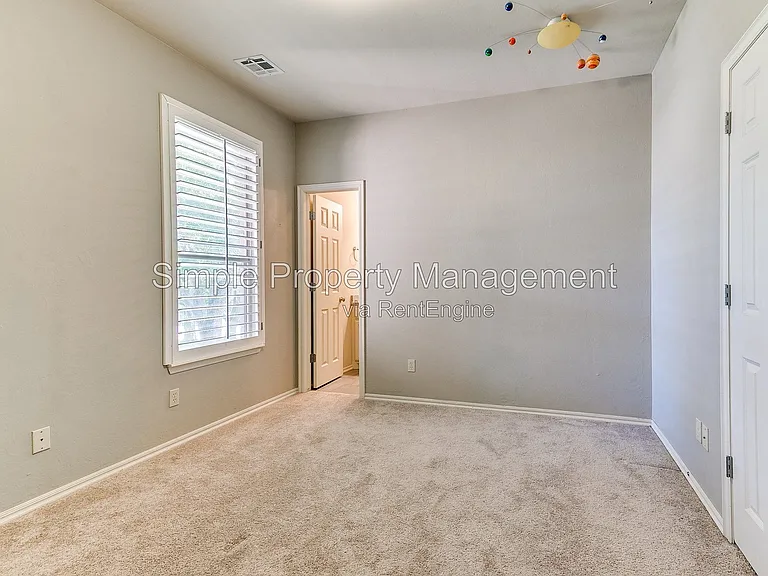 10709 Green Valley Rd — Photo 6