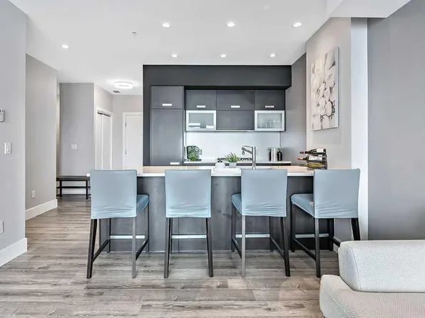2505 NE 17th Ave SW #403, Calgary, AB T3E 7V3