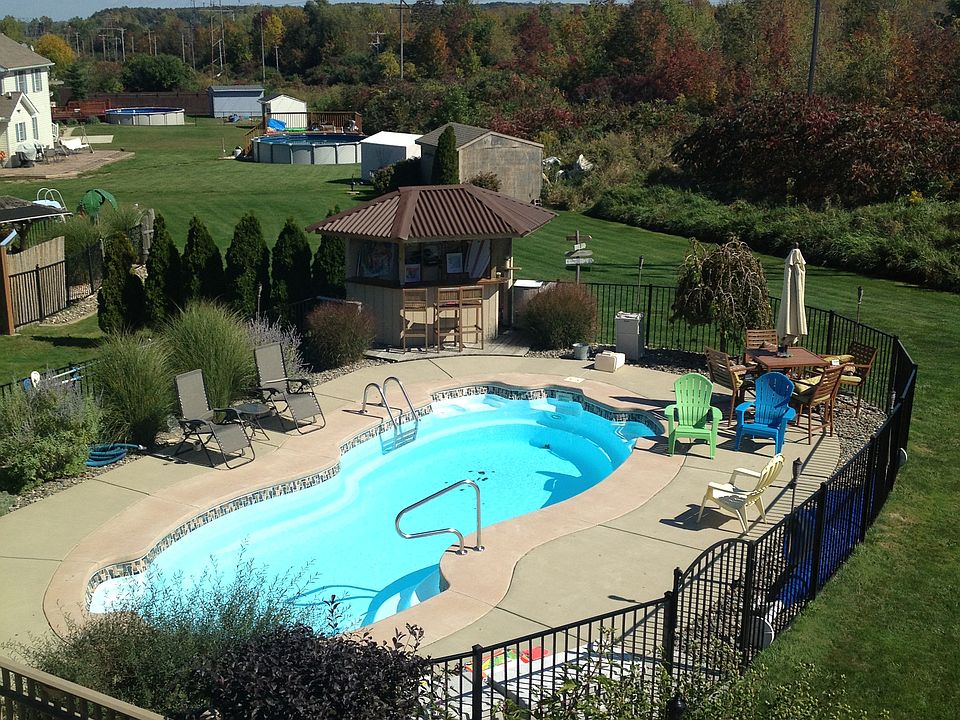 1st image of 6055 Margaret Ann Dr