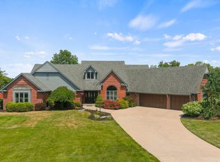 14573 Dover Dr, Carmel, IN 46033