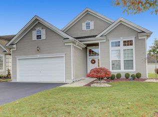 18 Marlow Dr, Jackson, NJ 08527