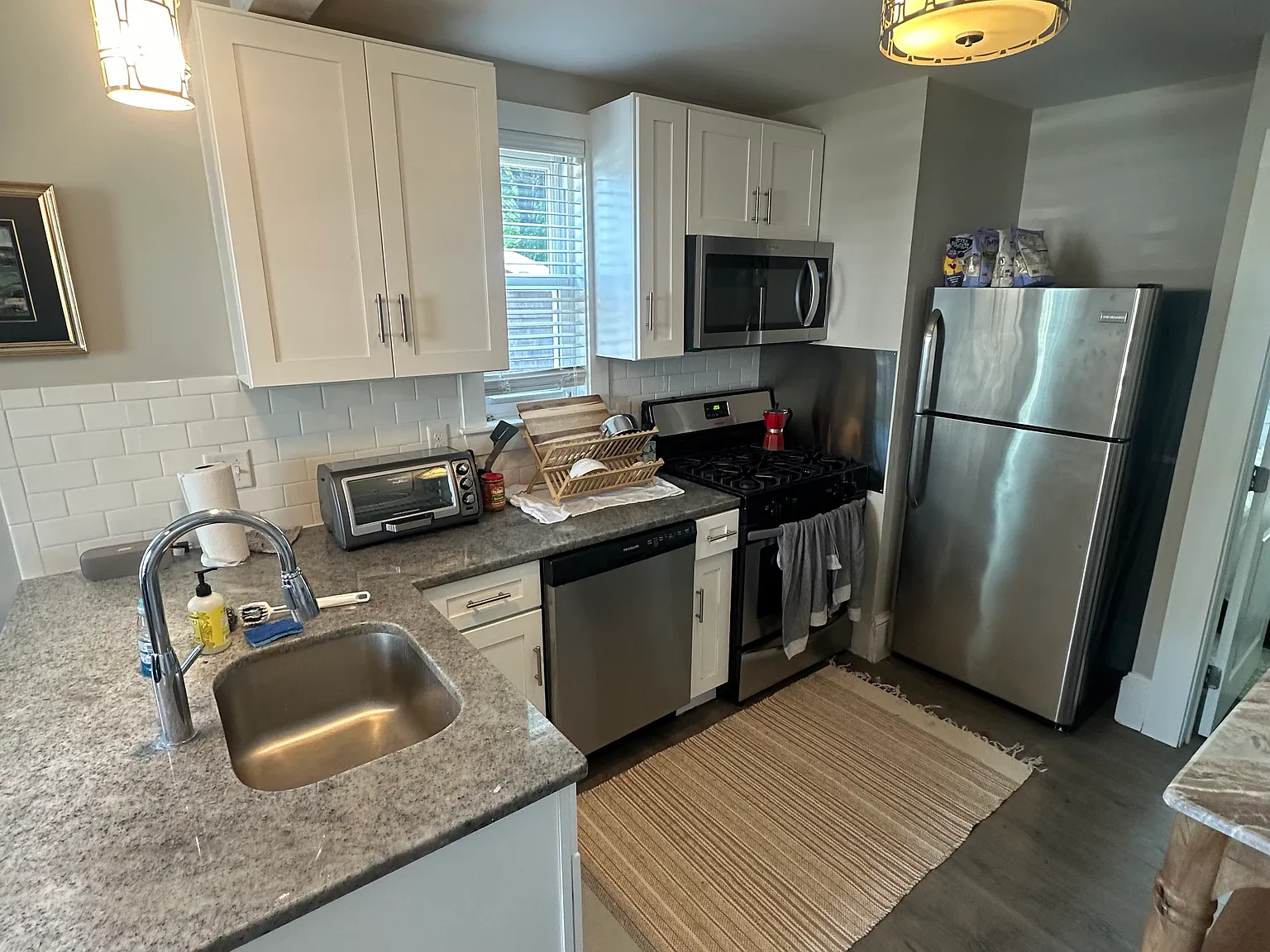 1 bed, 450 sqft, $1,995 — Photo 2
