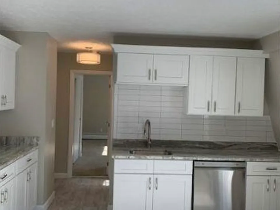 2 Jacob Ave #2