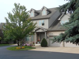 1807 Rizzi Ln, Bartlett, IL 60103