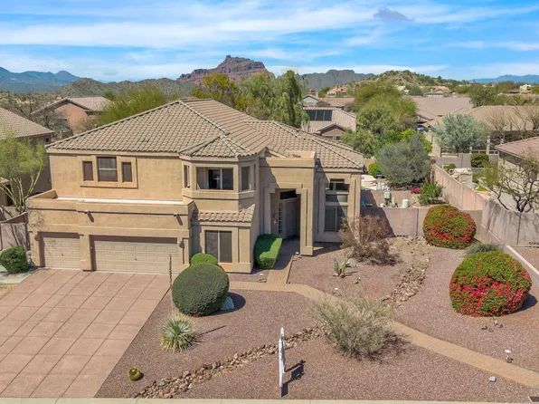 6932 E SUGARLOAF Circle, Mesa, AZ 85207