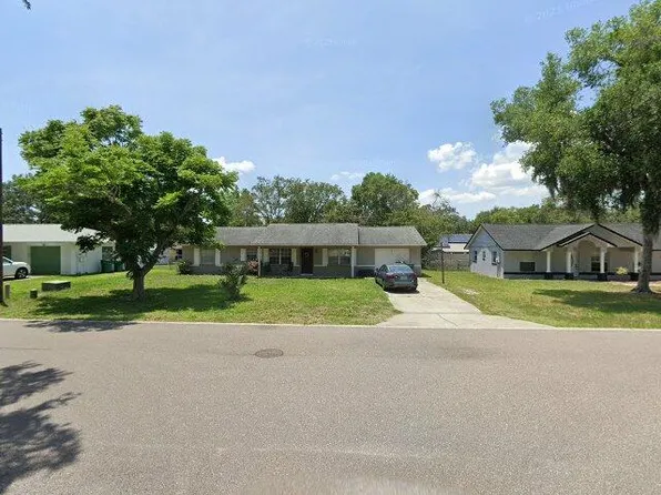 402 Cricket Hollow Ln, Eustis, FL 32726