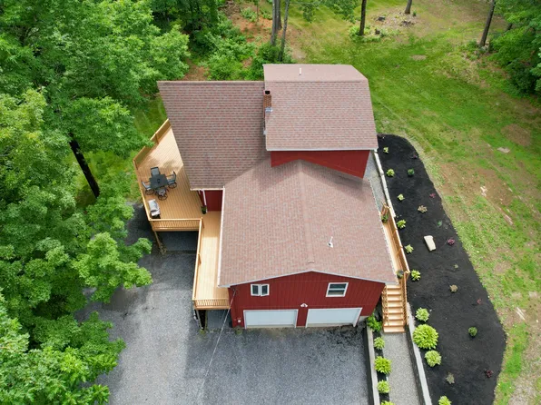 2288 W River Road, Sidney, ME 04330