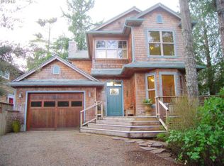 515 4th St N, Manzanita, OR 97130