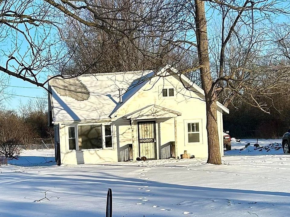 1st image of 3863 East St