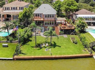 630 Shorewood Dr, Seabrook, TX 77586