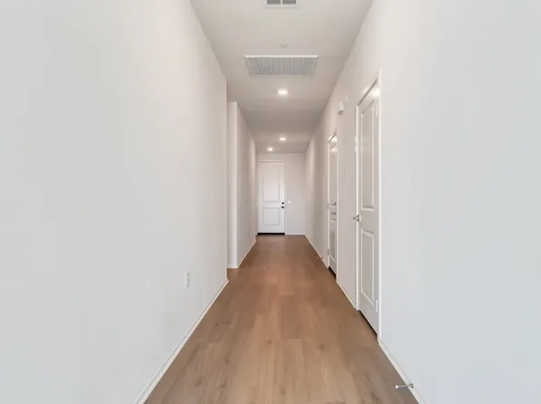 45644 Rachel Ave, Lancaster, CA 93535