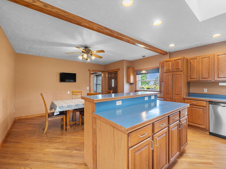 28079 Goddard Rd, photo 12