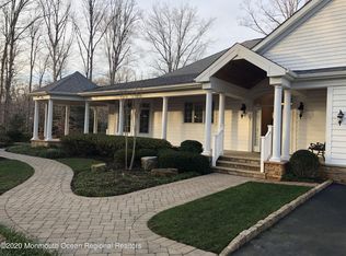 7 Majestic Woods Dr, Monroe Township, NJ 08831