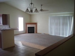 859 Highland Park Rd, Neenah, WI 54956