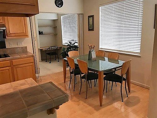 5th image of 35 Baypark Cir