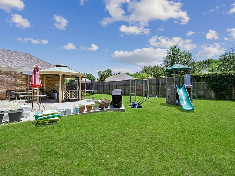 3115 Reagenea Dr — Photo 15
