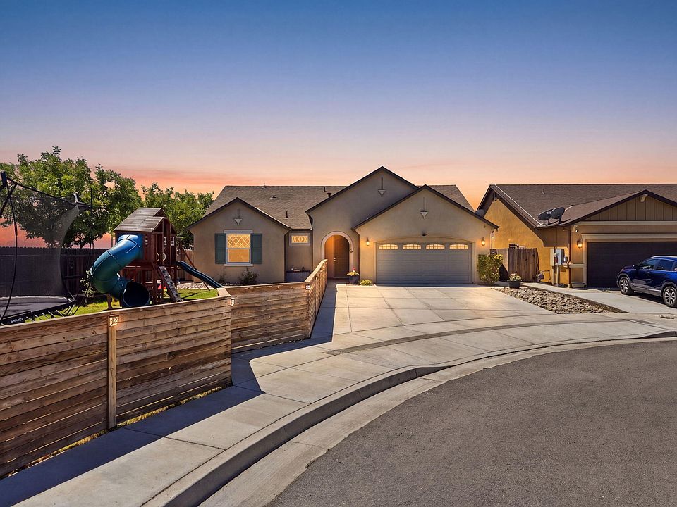1st image of 1383 E Donnybrook Place
